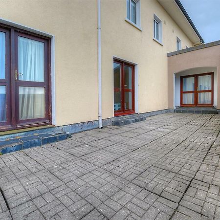Spanish Arch Galway Exterior photo